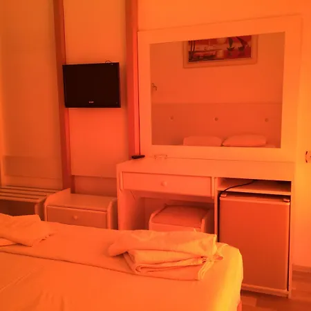 Otel Ikont